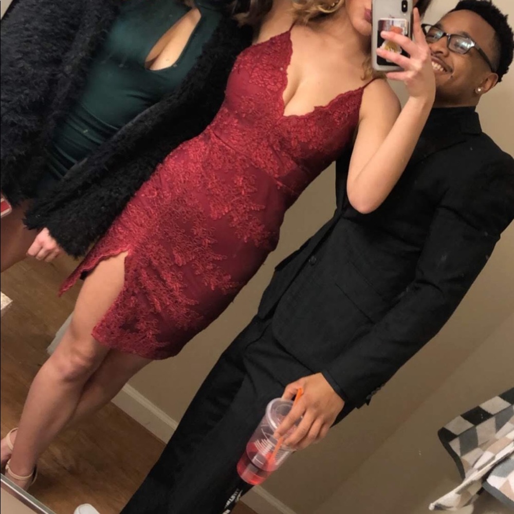 Red Windsor Formal Dress
